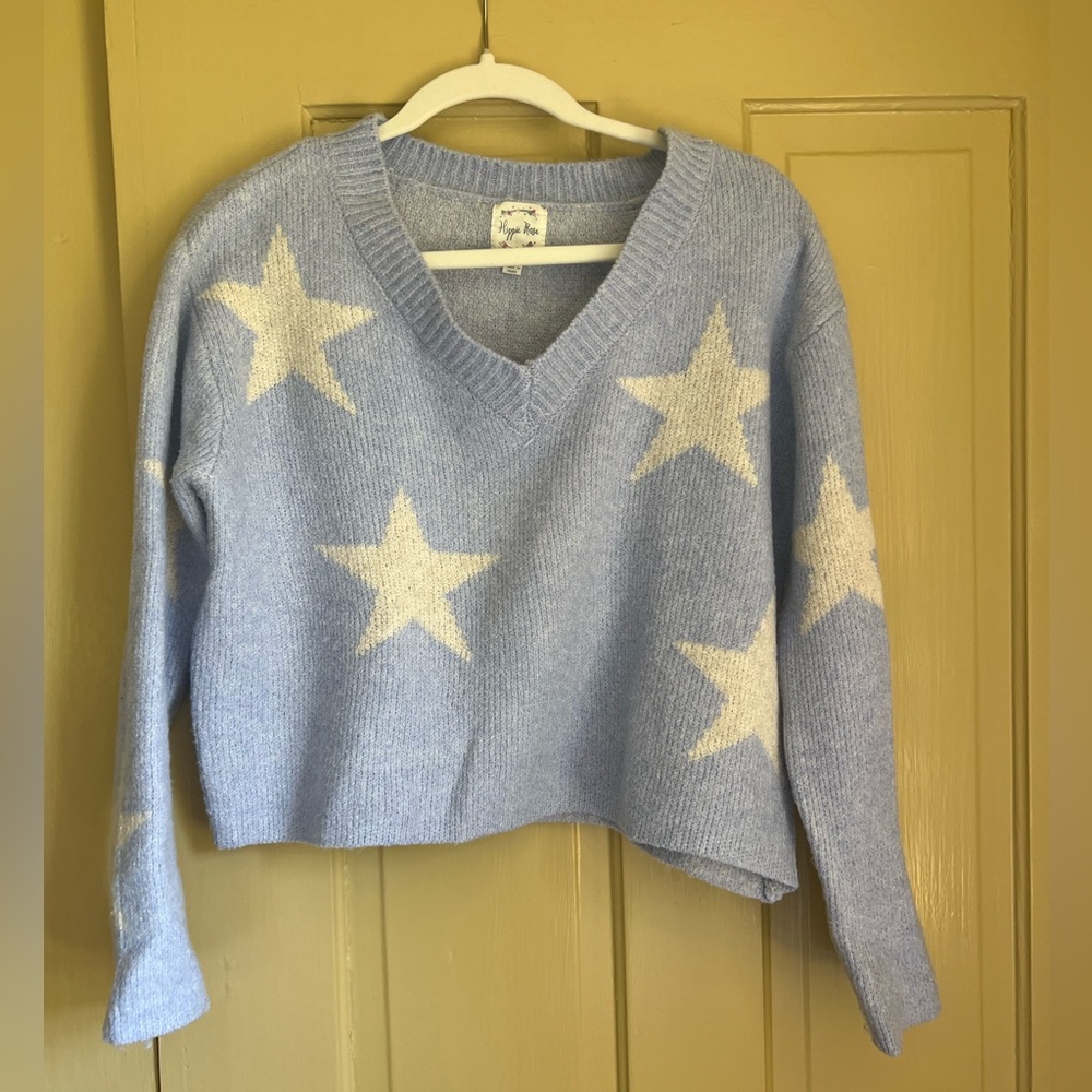 Baby blue sweater with white stars